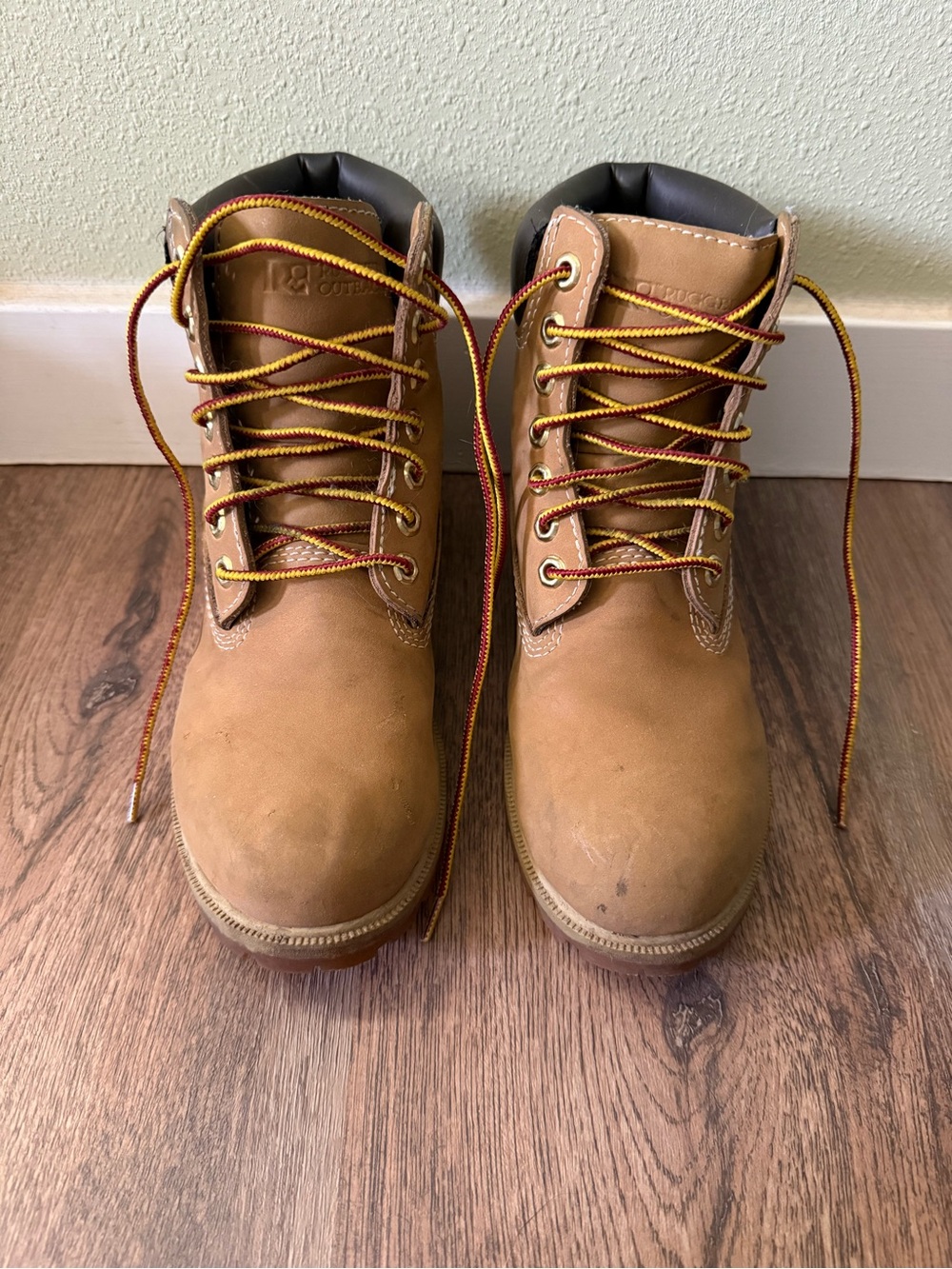 Men's Rugged Tan Work Boots with Padded Collar